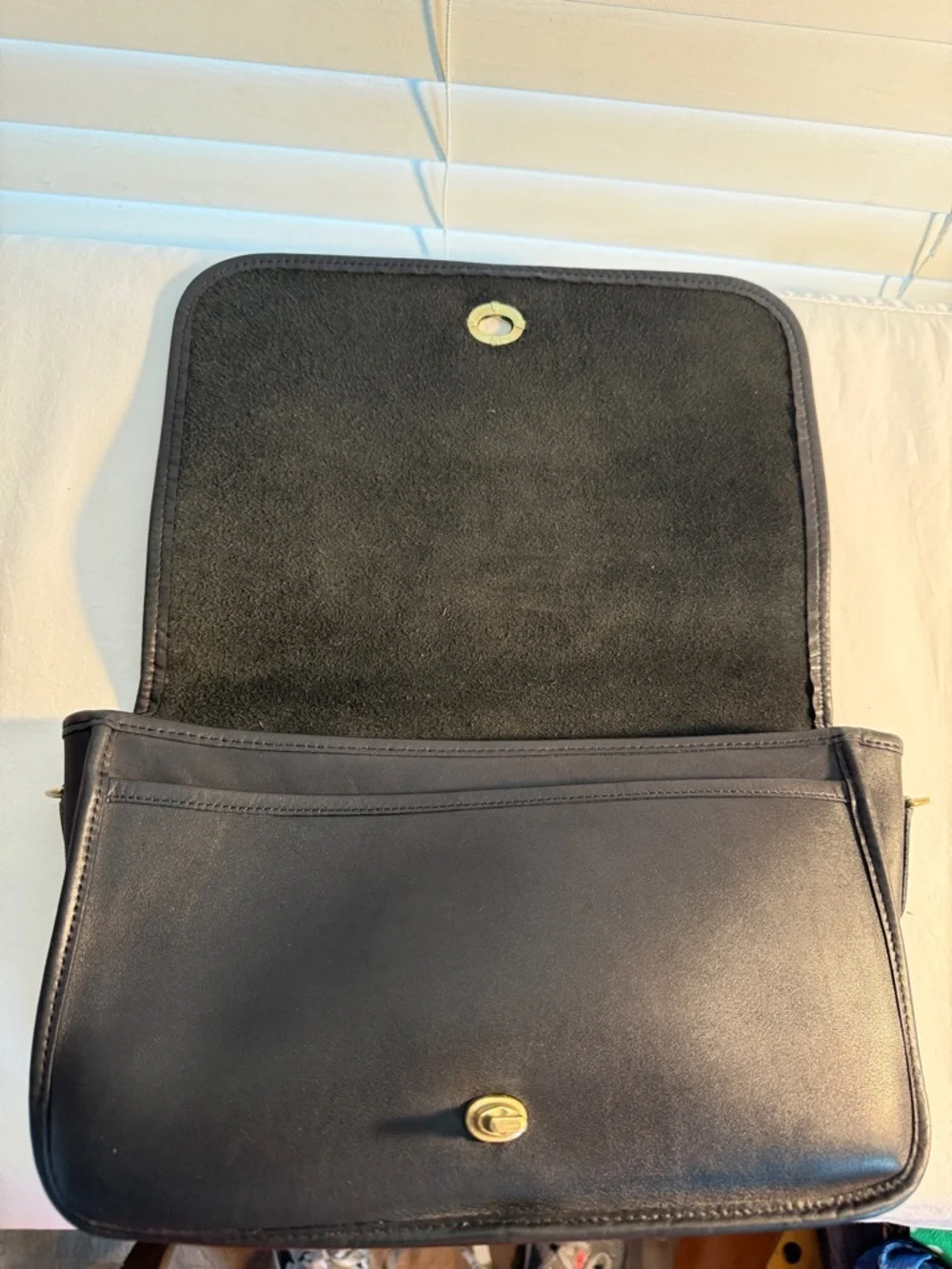 Vintage Coach Convertible Clutch 9635 - Picture 7 of 9